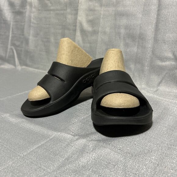 OOFOS OOAHH Sandal Slide Recovery Footware Unisex M- 6 ,W-8 Black - Picture 1 of 7